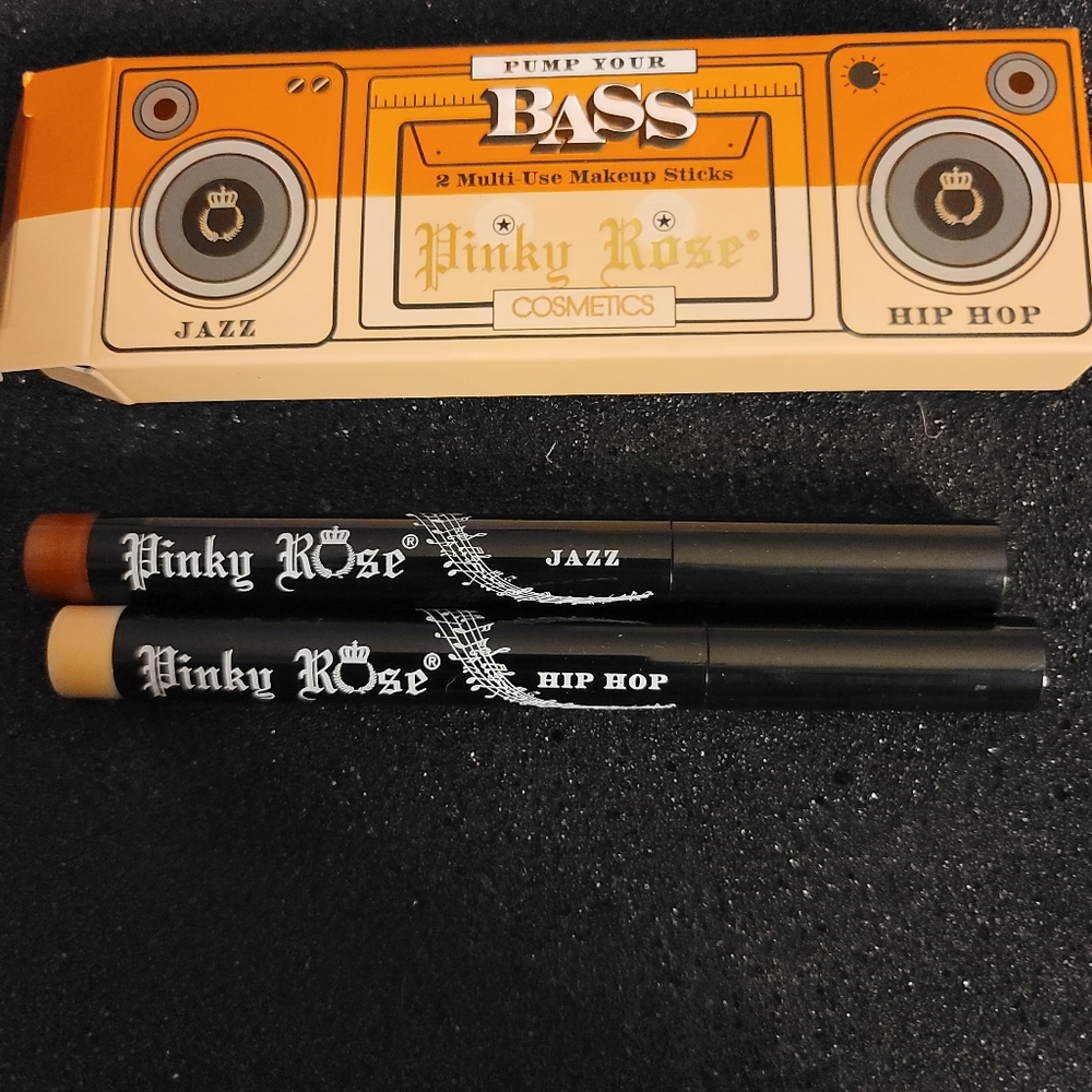 Pinky Rose Cosmetics / Multi use makeup